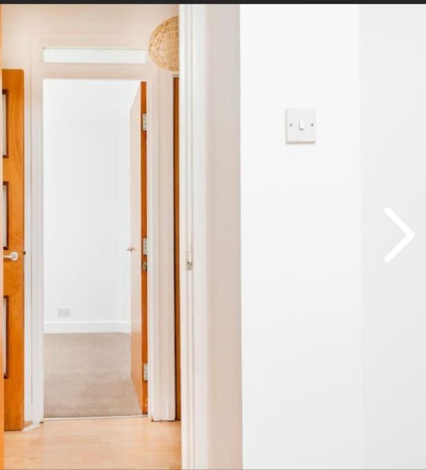 Bright, Nice Interior, Close To The City, 2 Bedroom Apartment London Exterior foto
