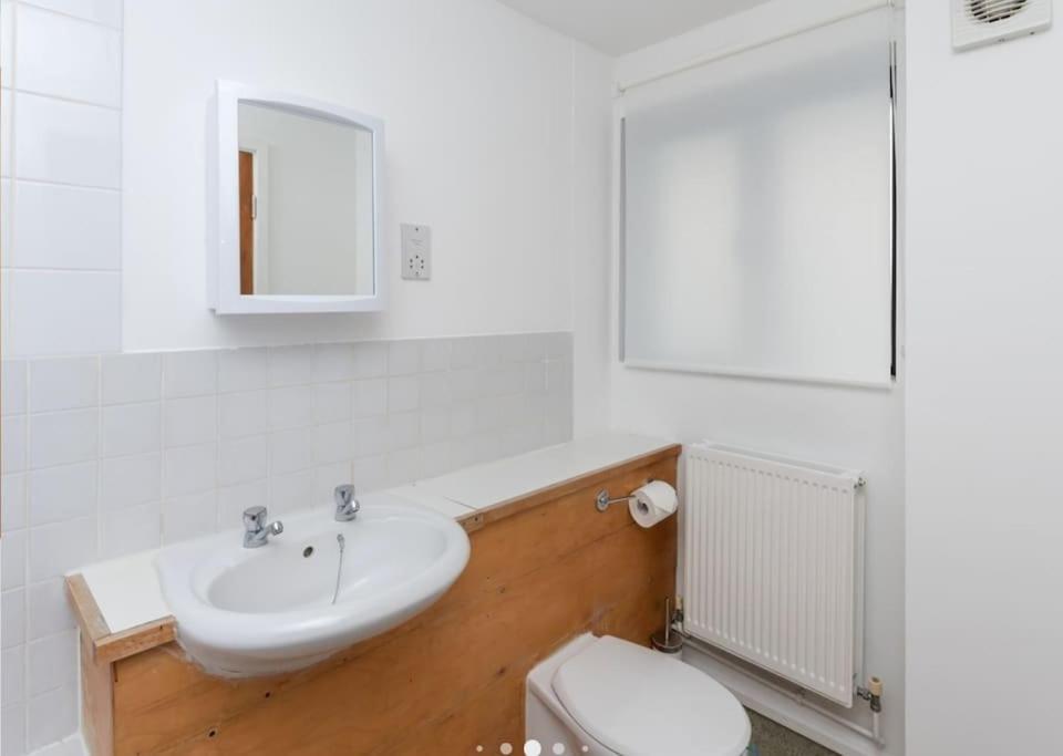 Bright, Nice Interior, Close To The City, 2 Bedroom Apartment London Exterior foto