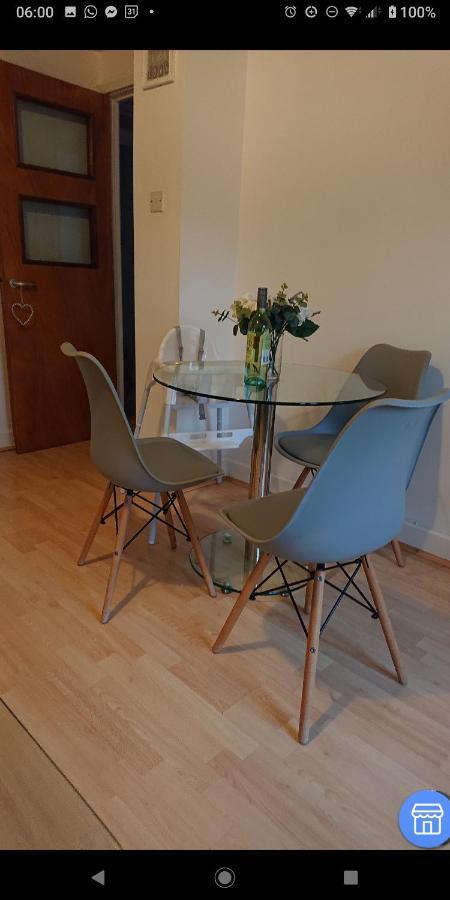 Bright, Nice Interior, Close To The City, 2 Bedroom Apartment London Exterior foto